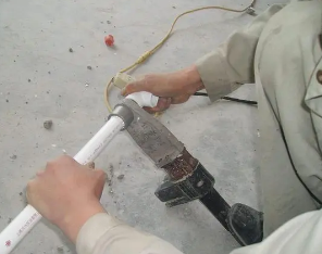 珠山漏水维修电话